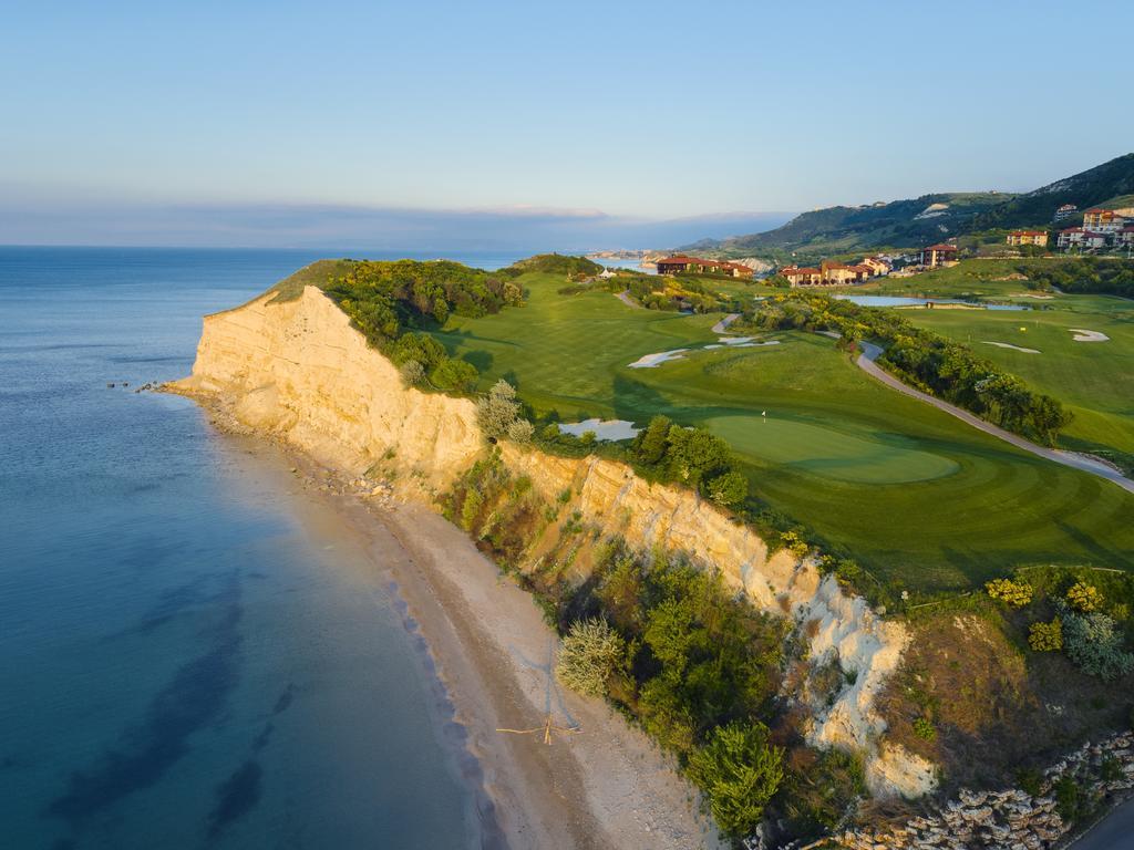 Thracian Cliffs Golf & Beach Resort Kavarna Exterior photo